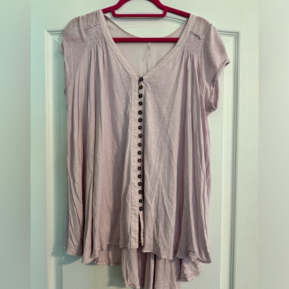 FREE PEOPLE Short Sleeve Linen Flowy
Boho Top